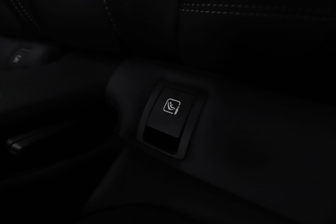 Vehicle Image 28