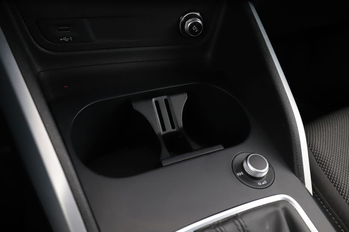 Vehicle Image 25