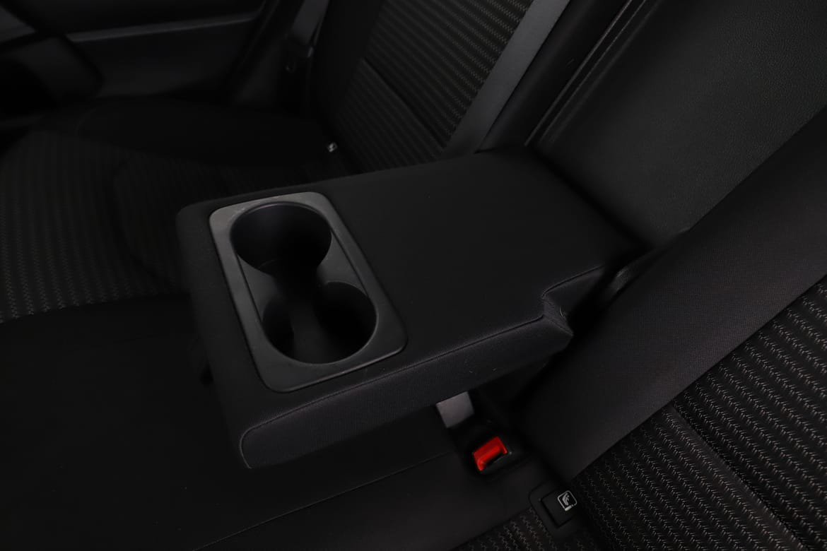 Vehicle Image 33