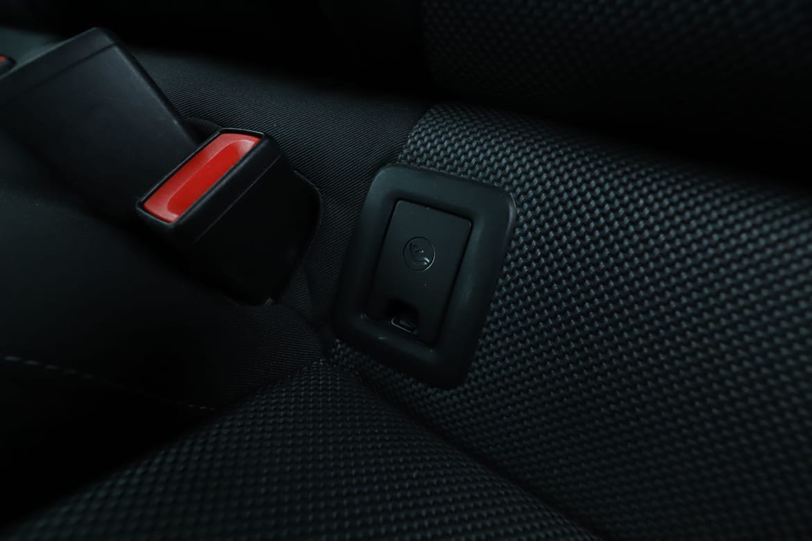 Vehicle Image 32