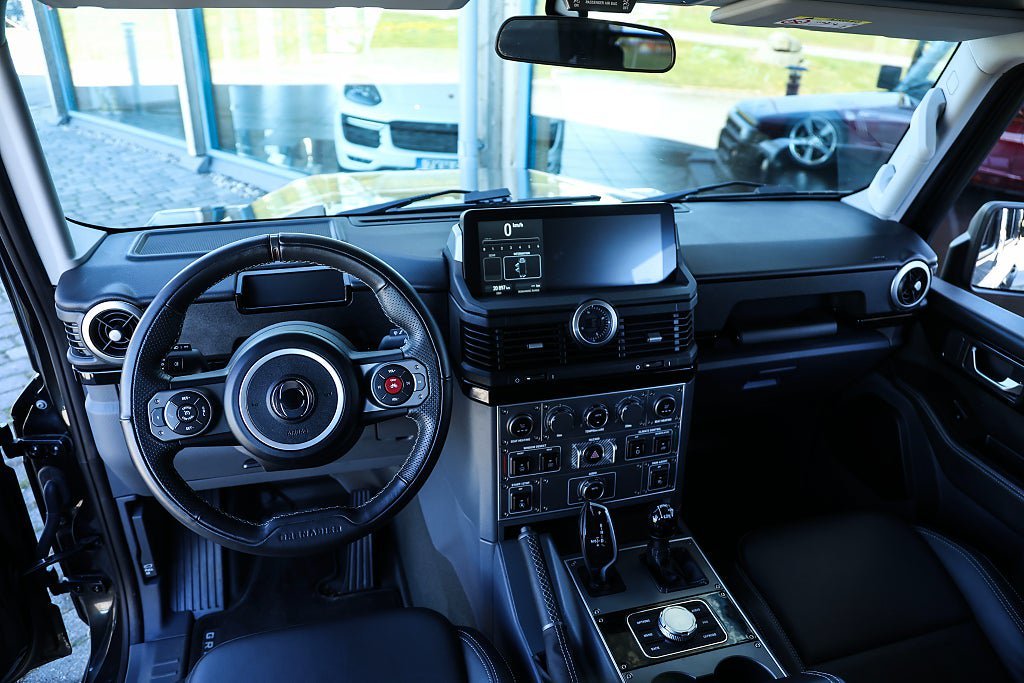 Vehicle Image 24