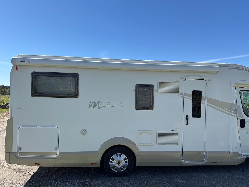 Vehicle Image 33