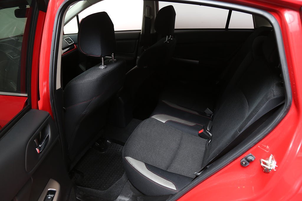 Vehicle Image 23