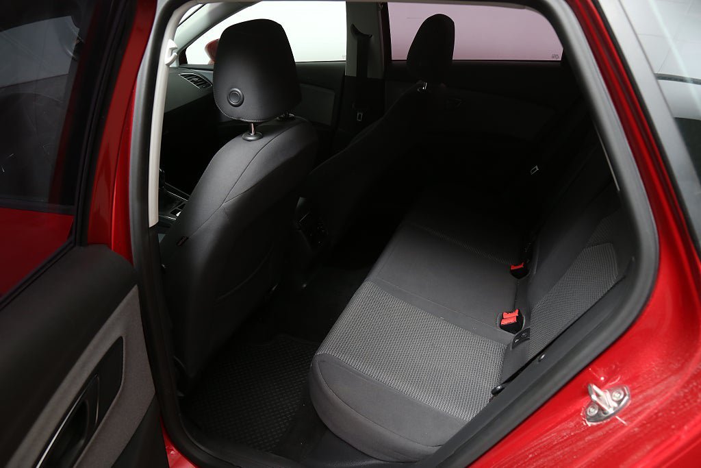 Vehicle Image 26