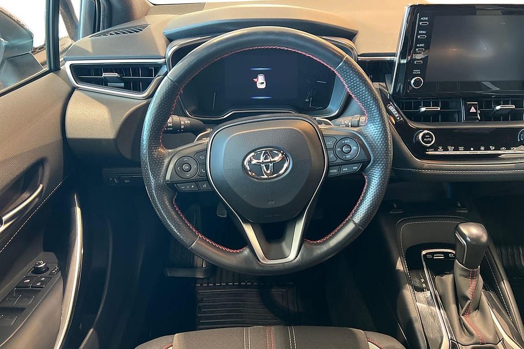 Vehicle Image 11