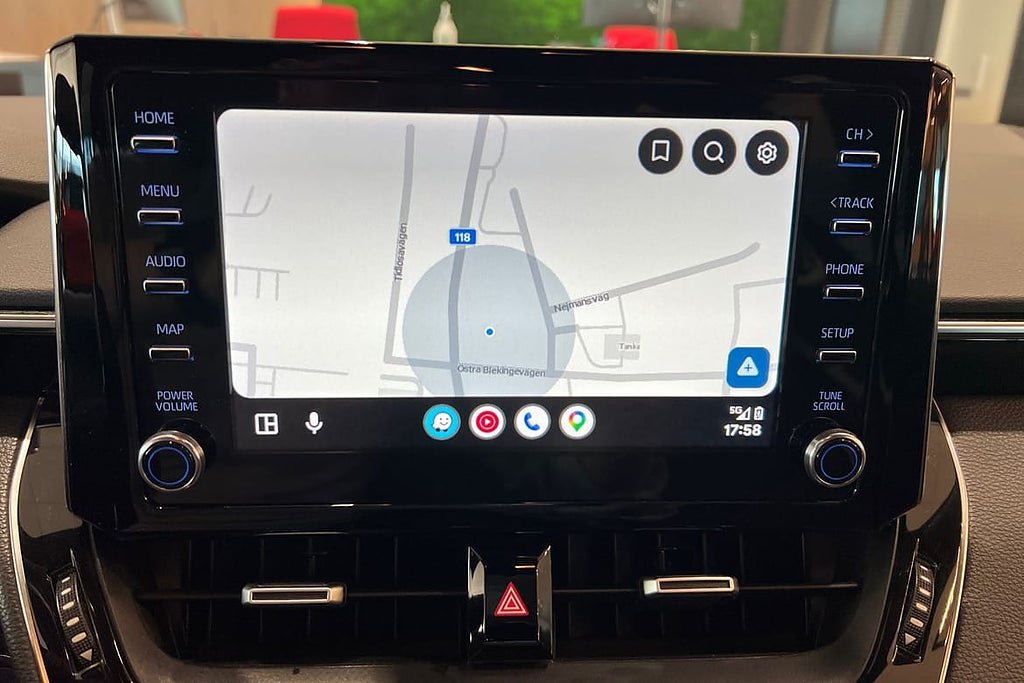 Vehicle Image 15