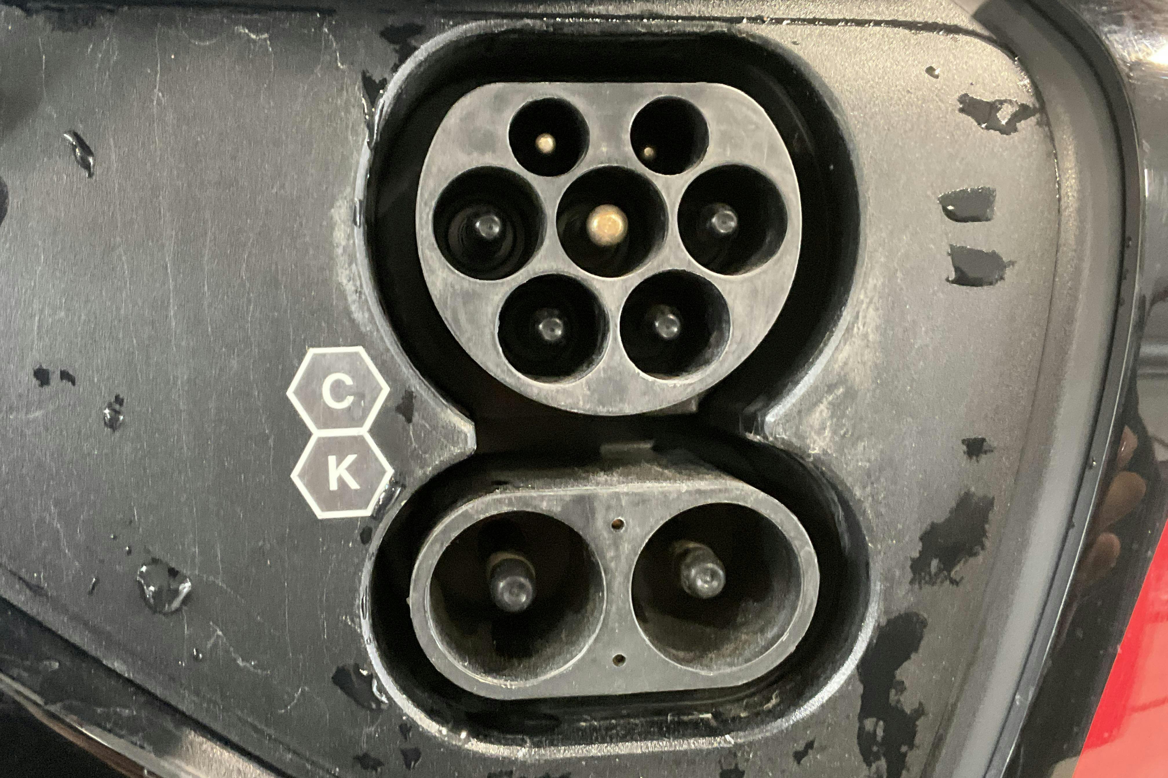 Vehicle Image 12