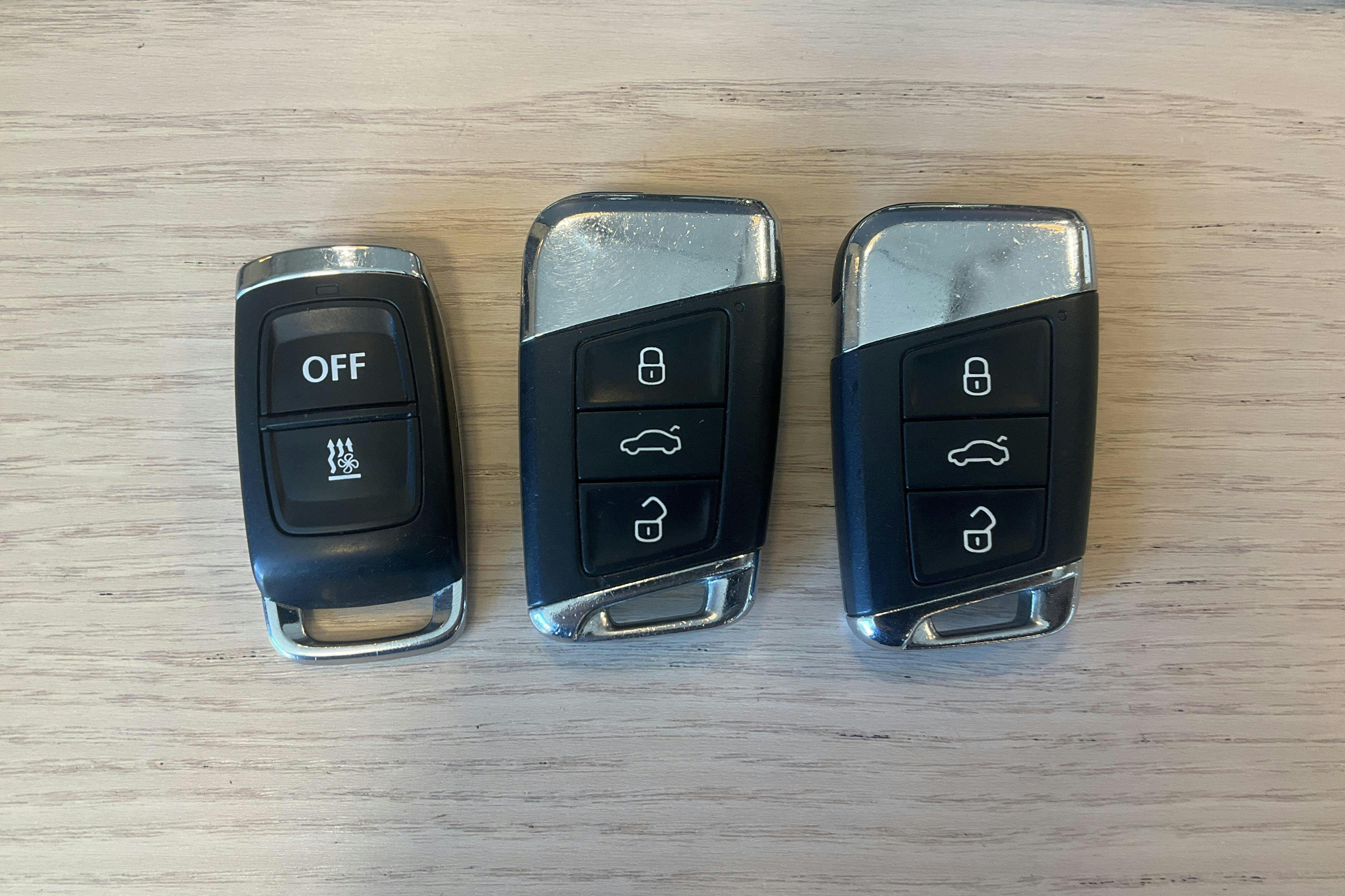 Vehicle Image 15