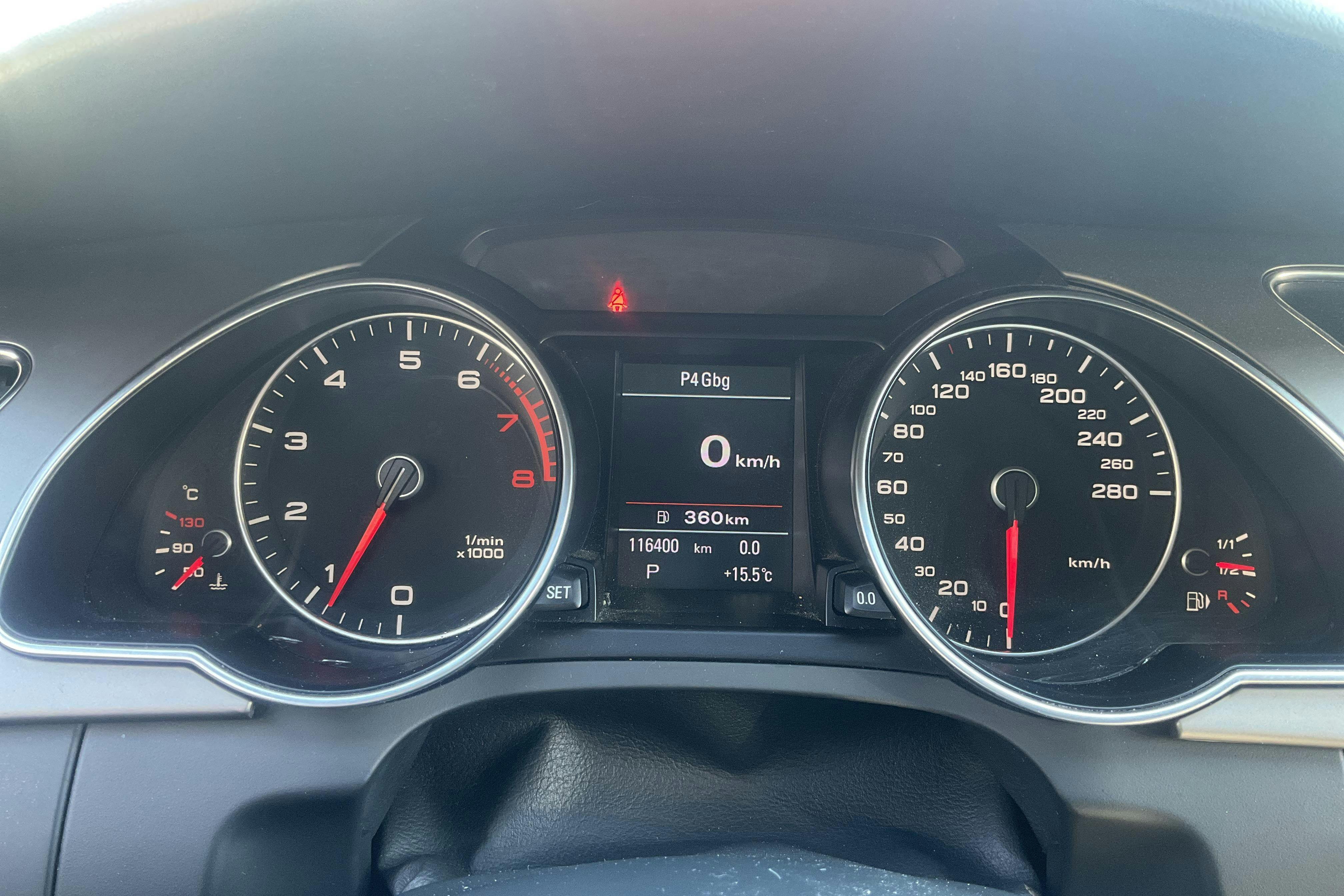 Vehicle Image 16