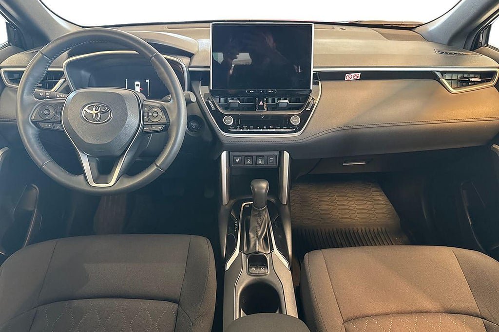 Vehicle Image 10