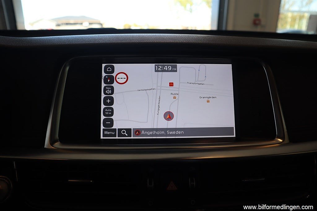 Vehicle Image 12