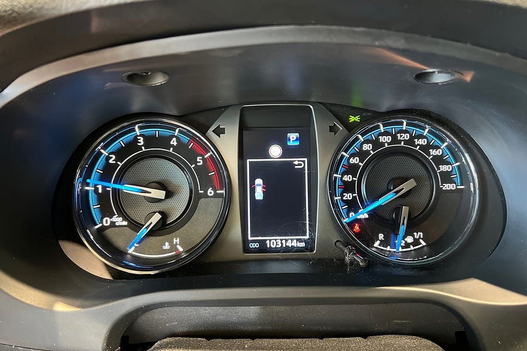 Vehicle Image 21