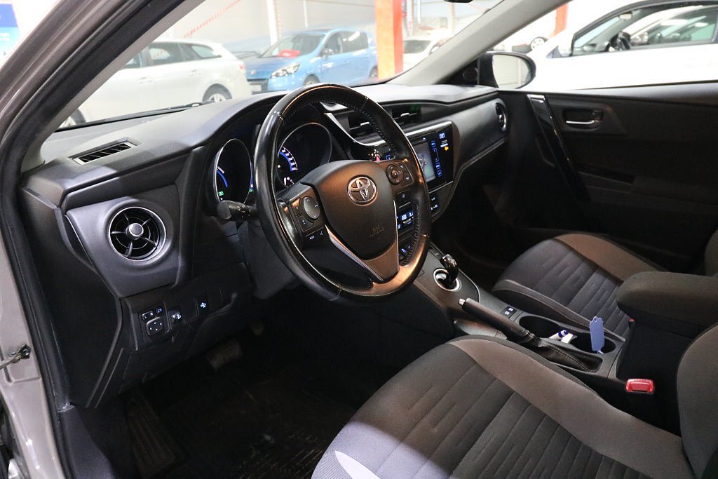Vehicle Image 7