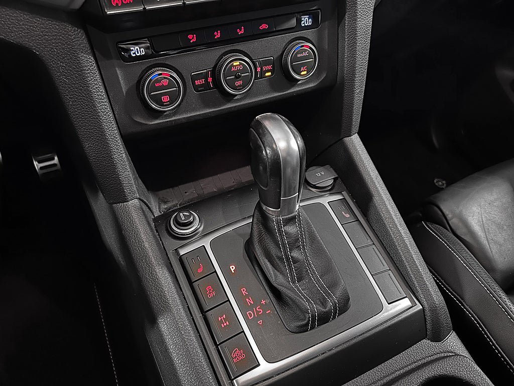 Vehicle Image 26