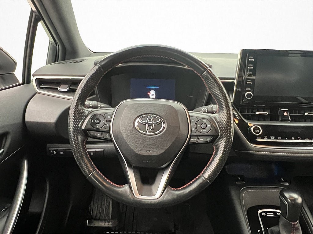 Vehicle Image 11