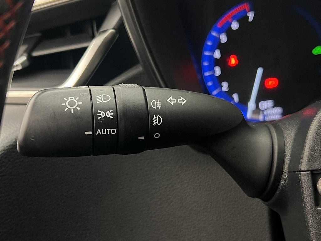Vehicle Image 26