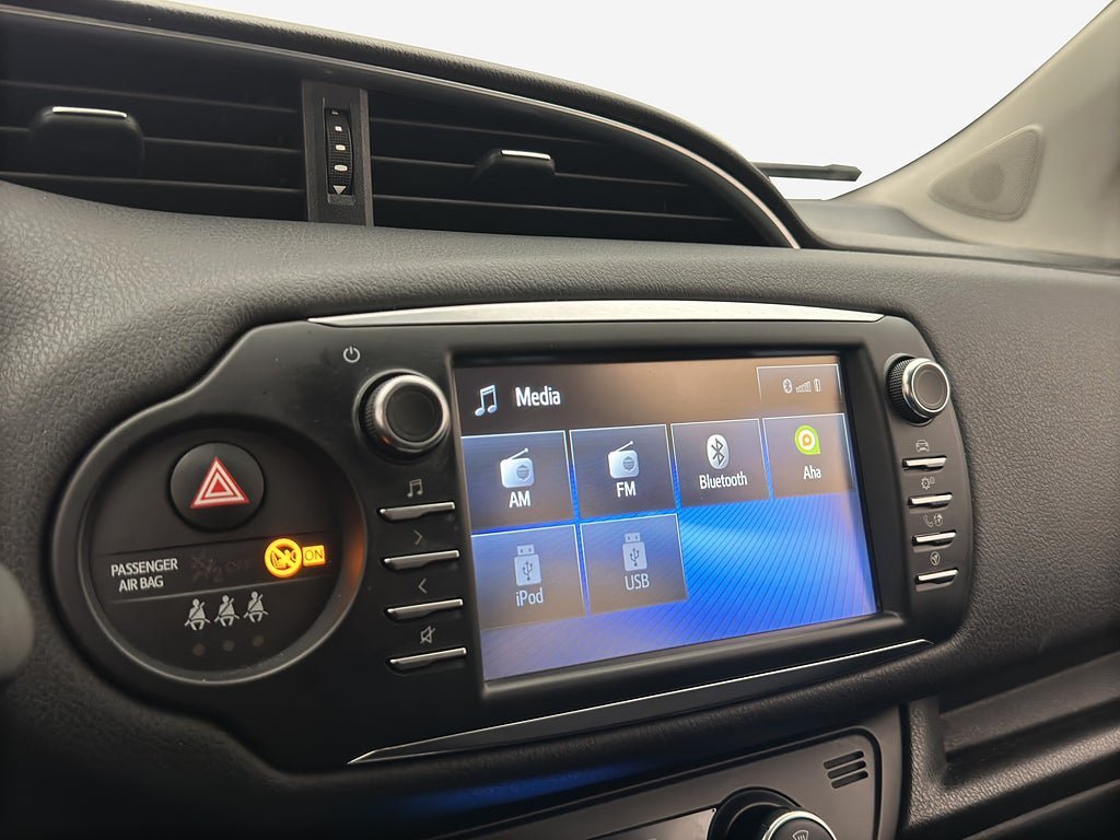 Vehicle Image 20