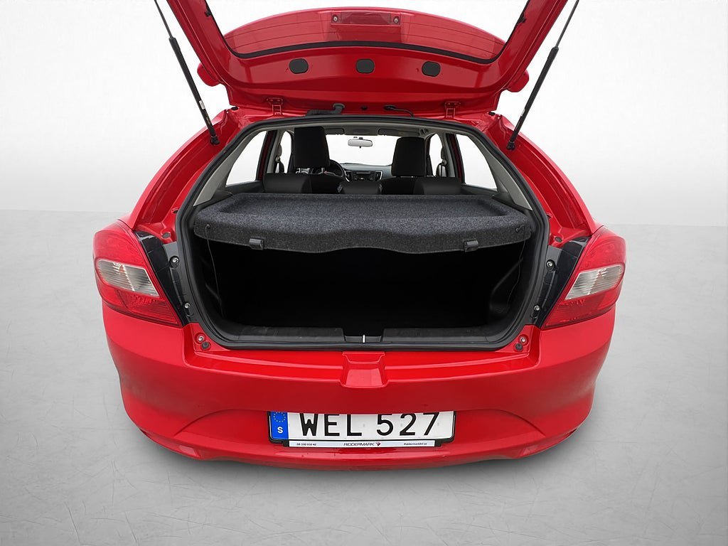 Vehicle Image 31