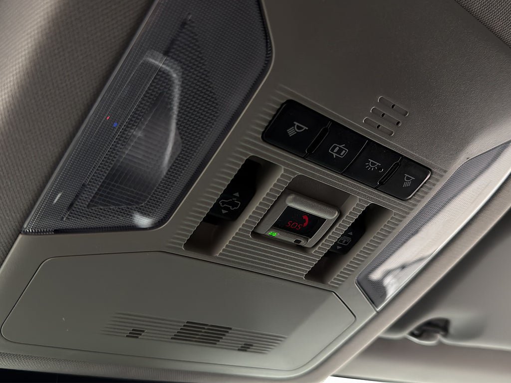 Vehicle Image 30