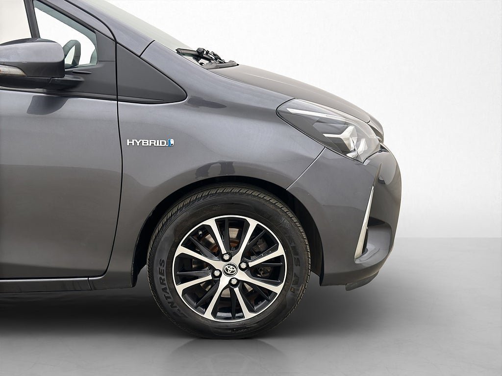 Vehicle Image 30