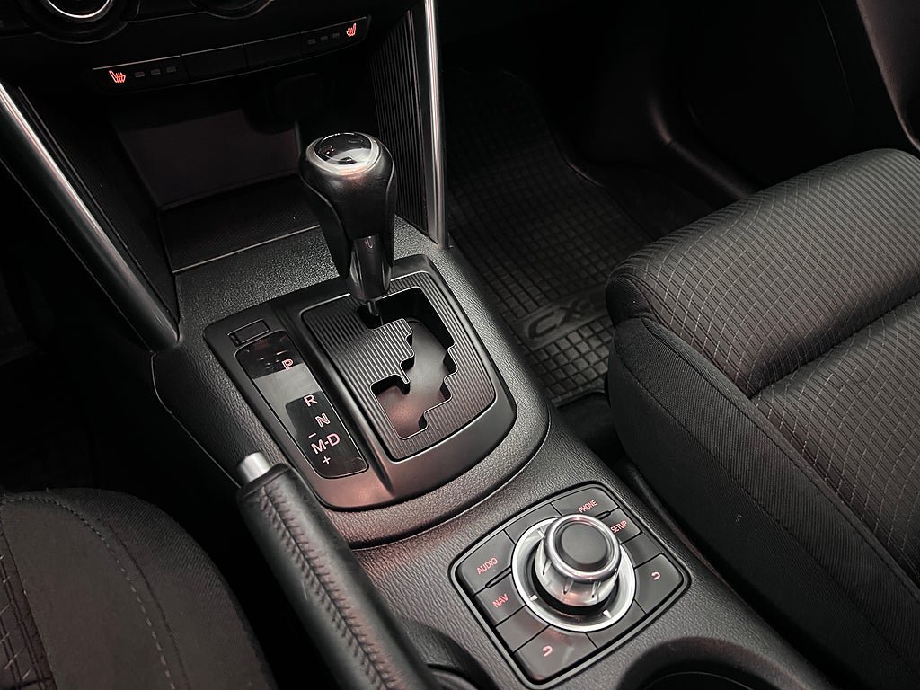 Vehicle Image 15