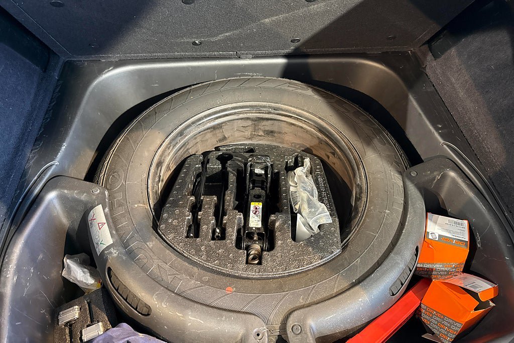 Vehicle Image 19