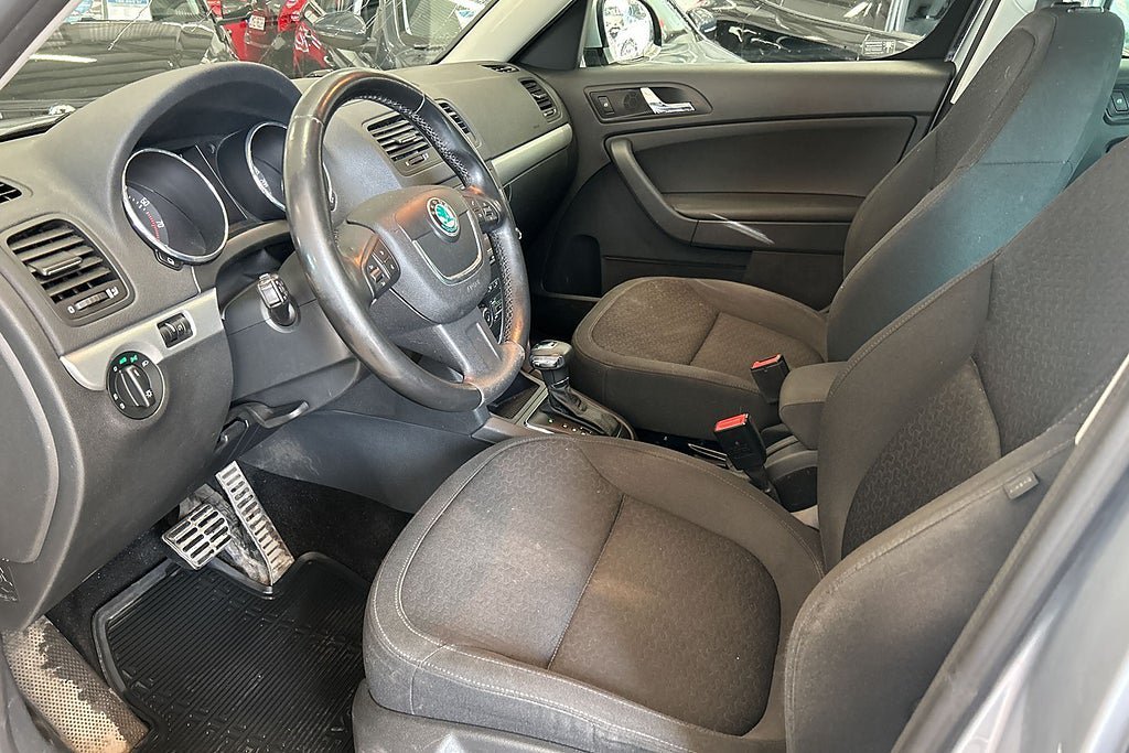 Vehicle Image 10