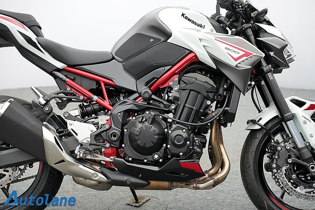 Vehicle Image 11