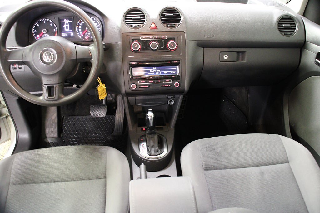 Vehicle Image 11