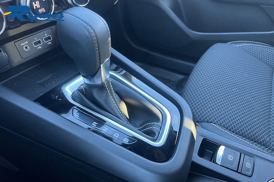 Vehicle Image 12