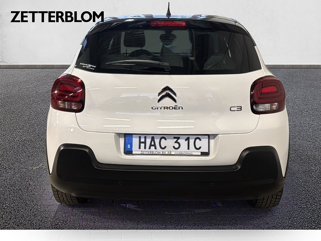 Vehicle Image 18