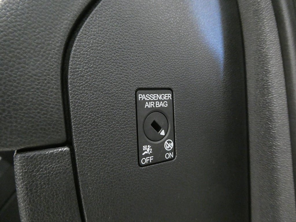 Vehicle Image 19