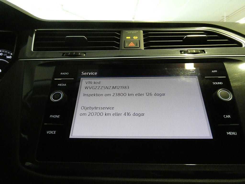 Vehicle Image 25