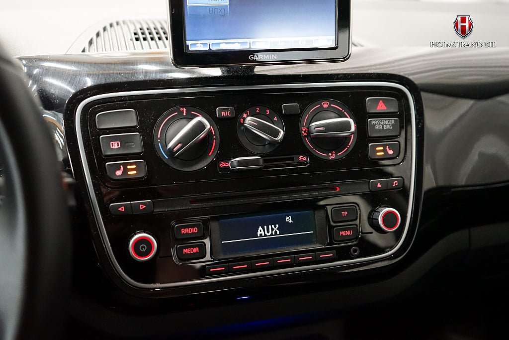 Vehicle Image 14