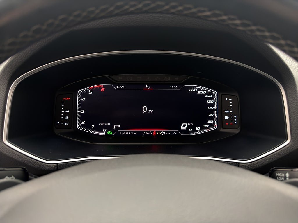 Vehicle Image 14
