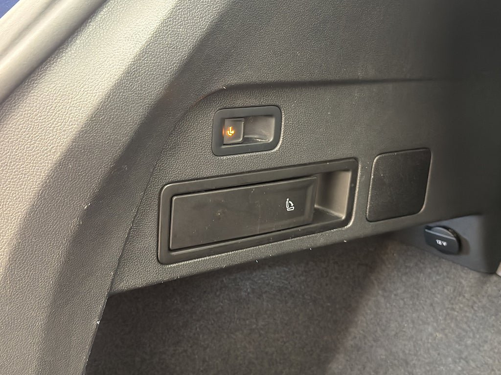 Vehicle Image 26