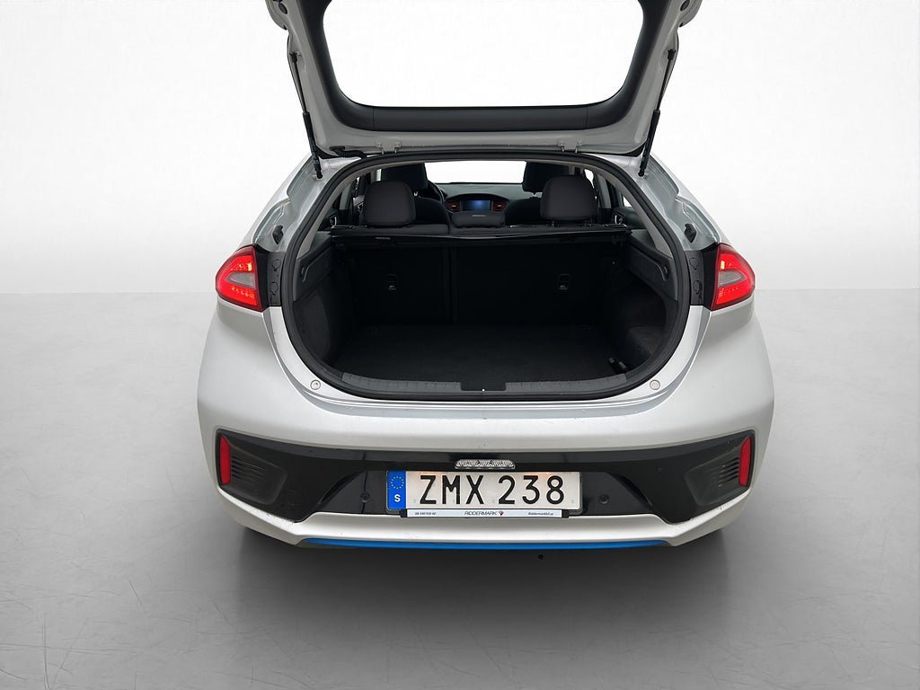 Vehicle Image 27