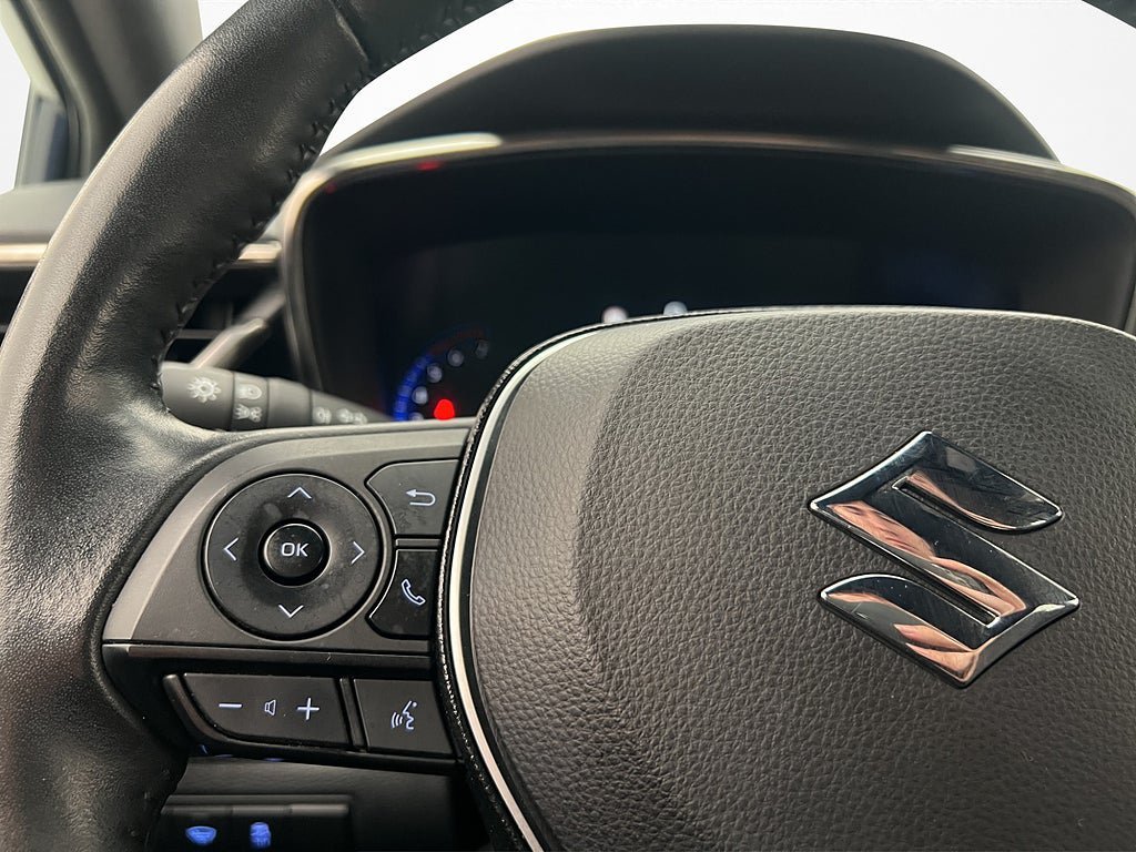 Vehicle Image 17
