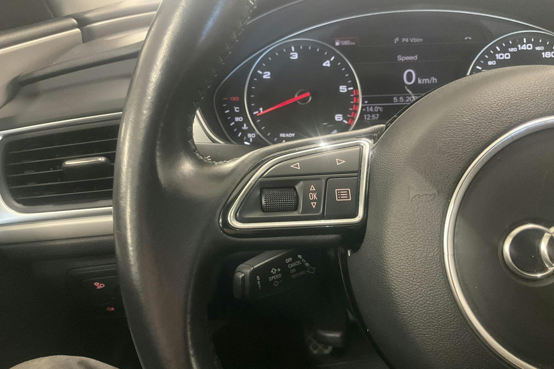 Vehicle Image 14