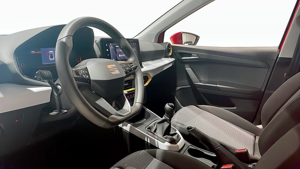 Vehicle Image 7