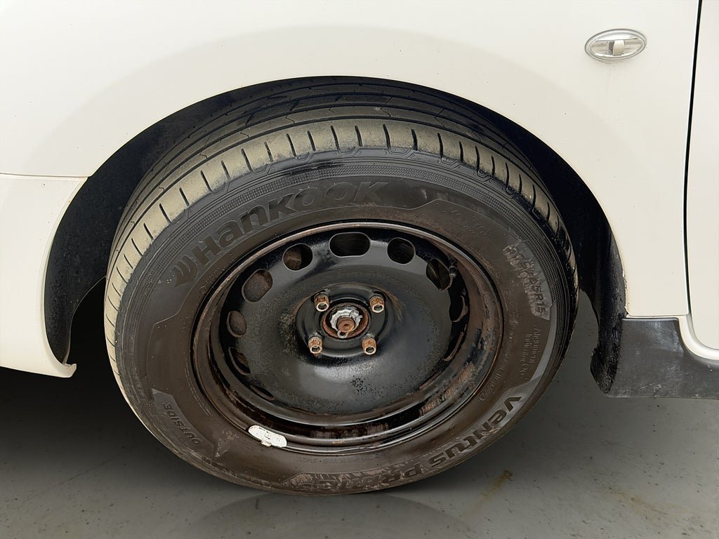 Vehicle Image 20