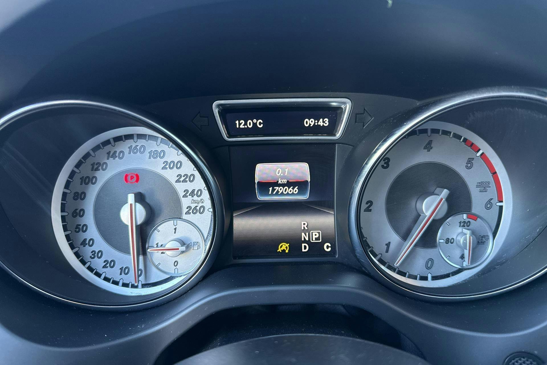 Vehicle Image 11