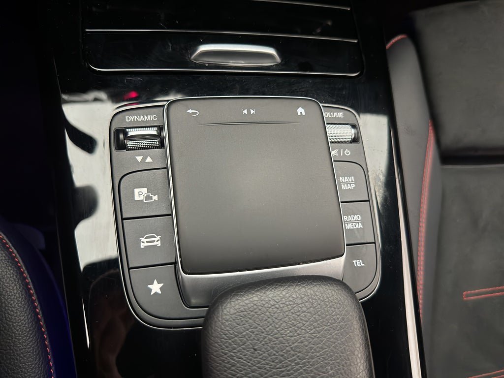 Vehicle Image 23
