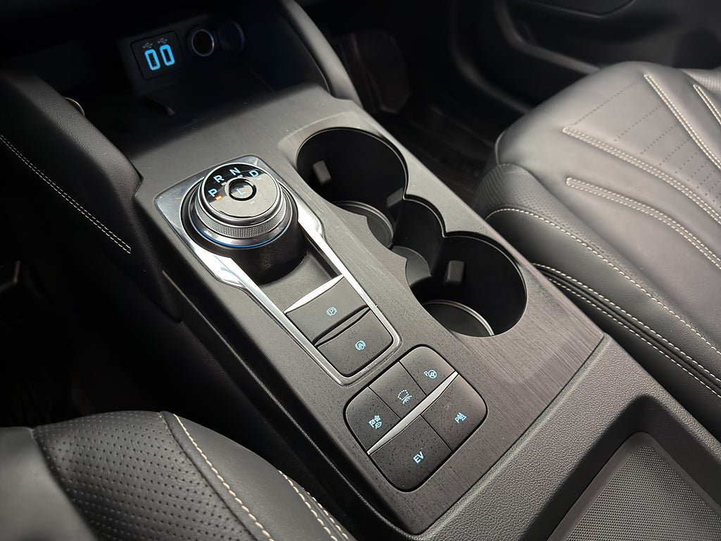 Vehicle Image 33