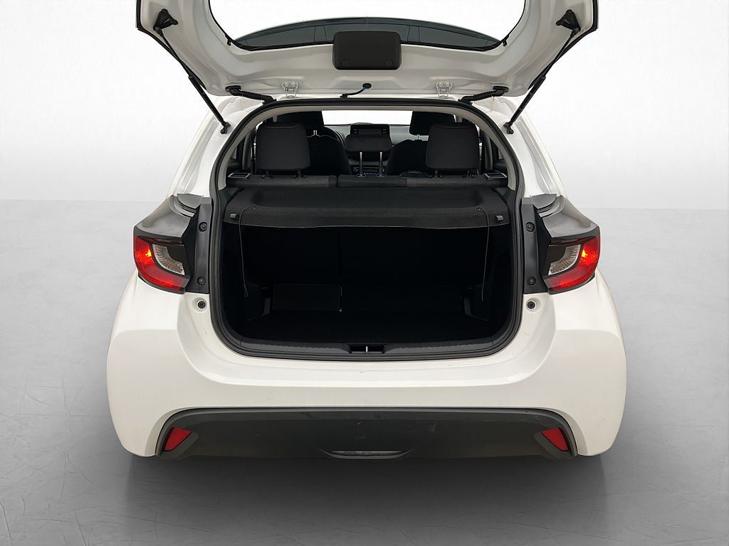 Vehicle Image 20