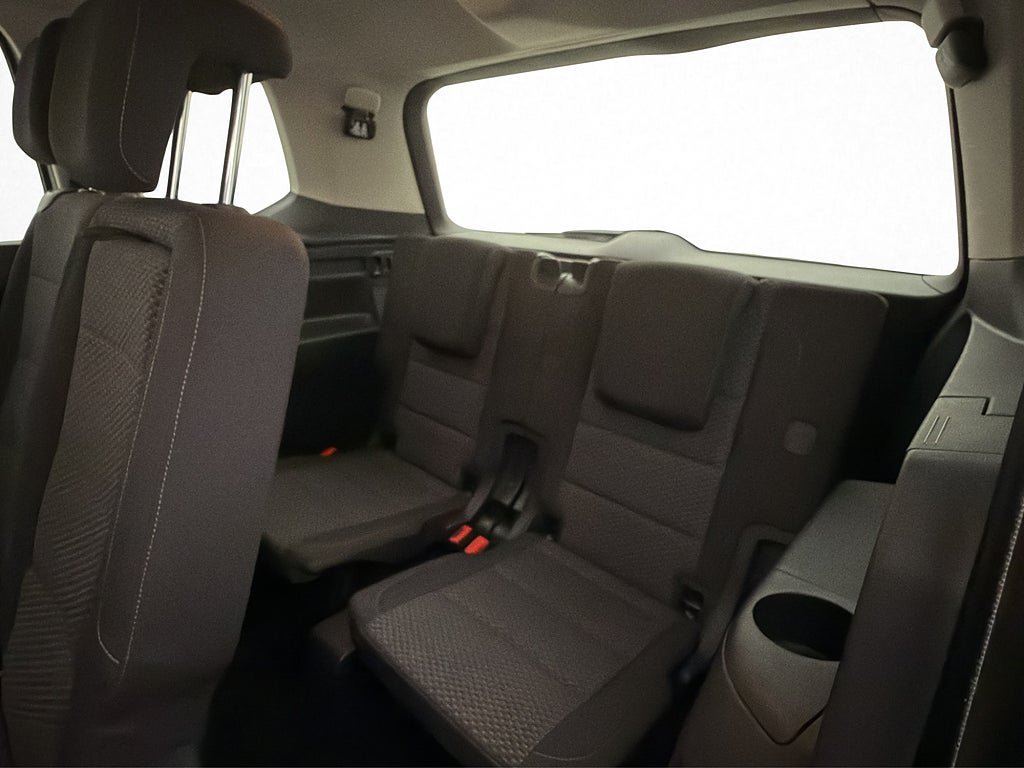 Vehicle Image 27