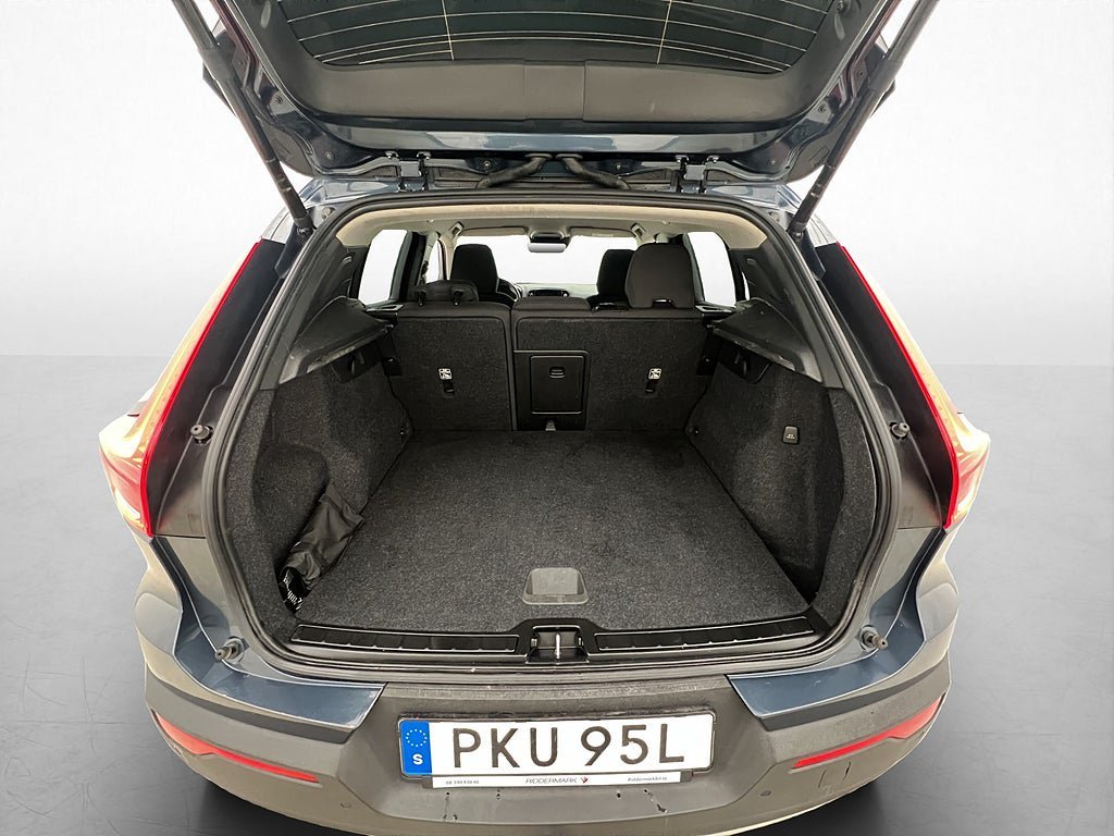 Vehicle Image 33