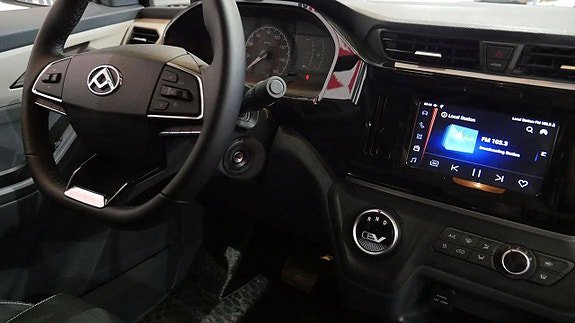Vehicle Image 7