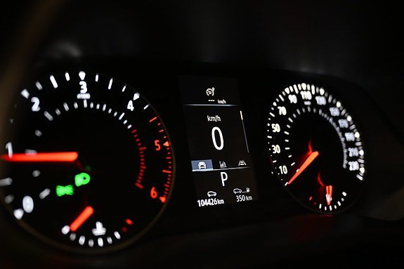 Vehicle Image 22