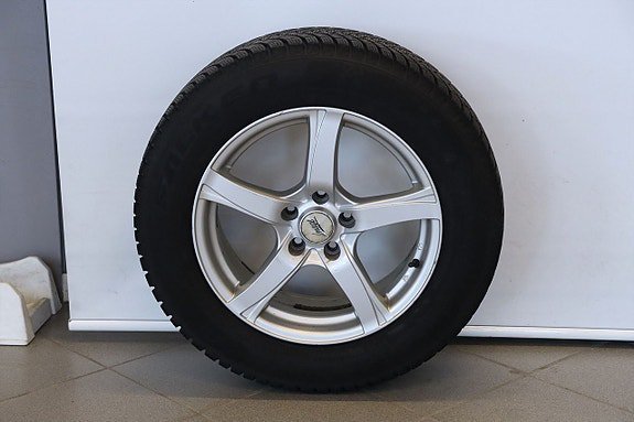 Vehicle Image 25